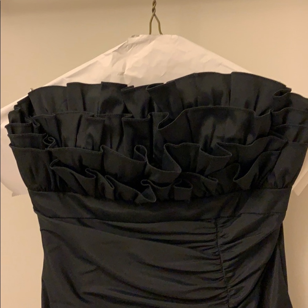 Dress - Picture 2 of 4